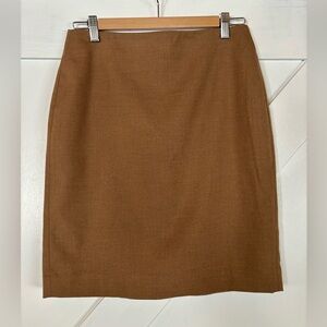 NWOT - Banana Republic Skirt